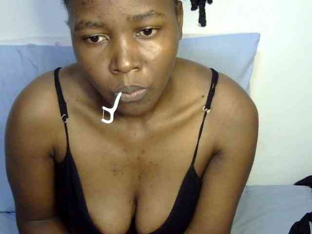 Sweet-ebony20 webcam