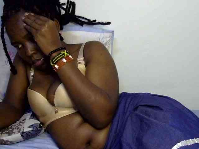 Sweet-ebony20 webcam