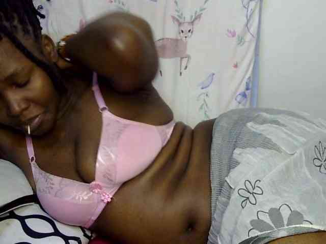 Sweet-ebony20 webcam