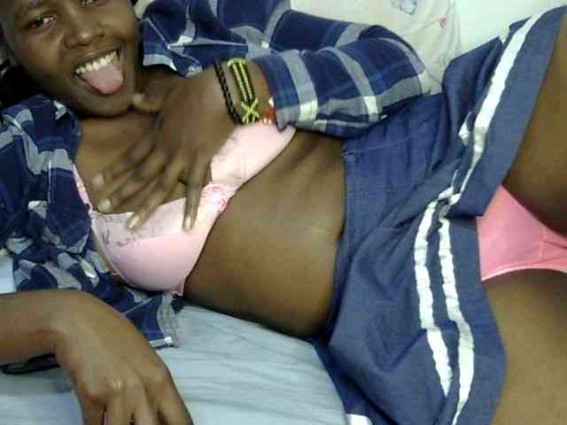 Sweet-ebony20 webcam