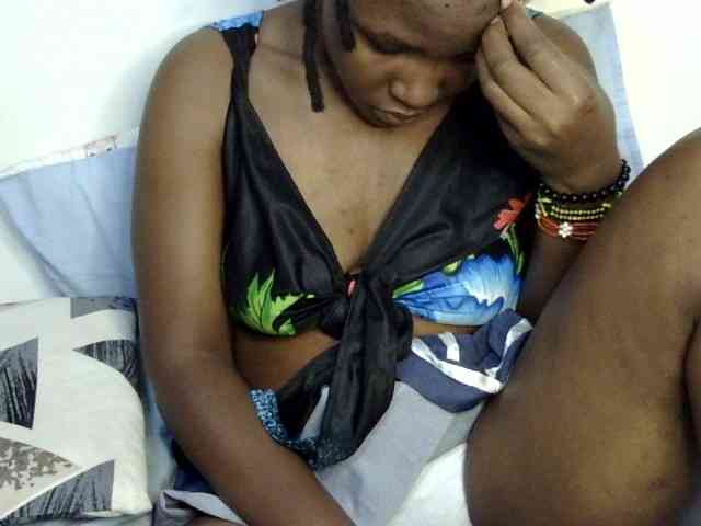 Sweet-ebony20