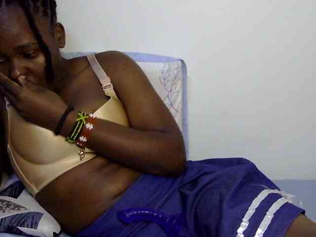 Sweet-ebony20 webcam