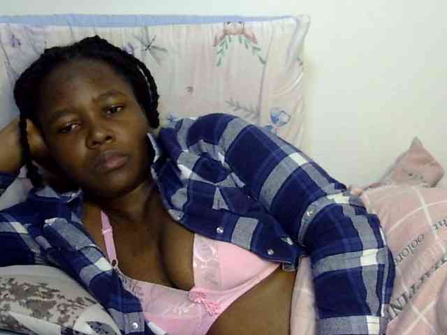 Sweet-ebony20 webcam