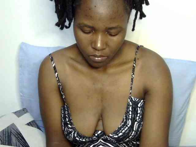 Sweet-ebony20 webcam