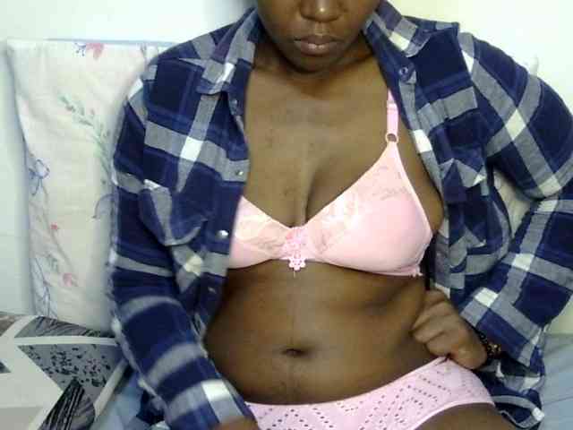 Sweet-ebony20 webcam