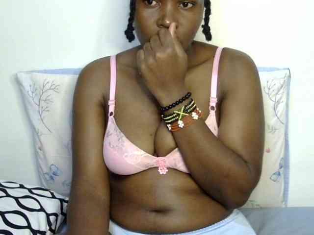 Sweet-ebony20 webcam