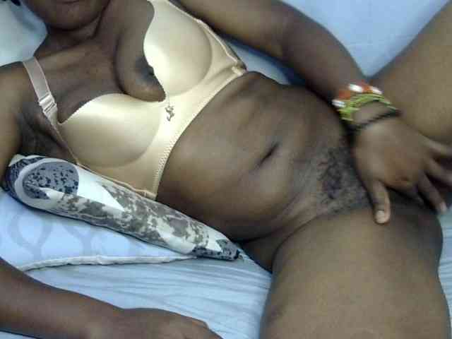 Sweet-ebony20 webcam