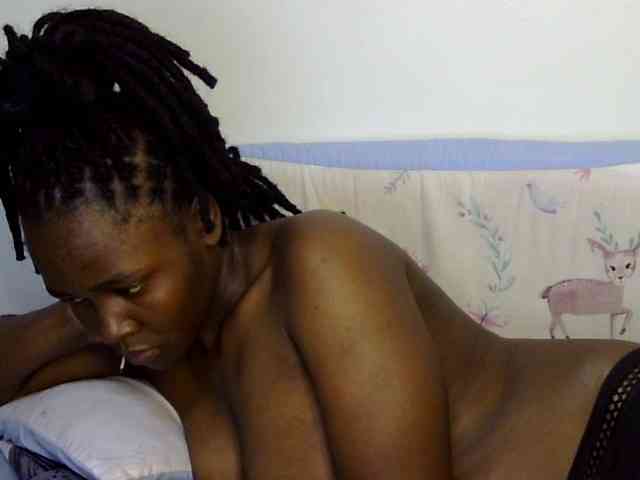Sweet-ebony20 webcam