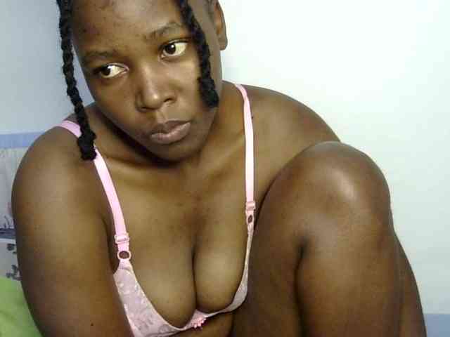 Sweet-ebony20 webcam