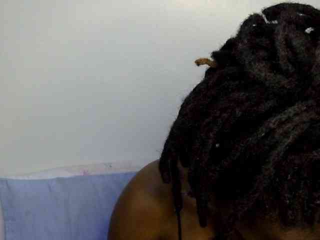 Sweet-ebony20 webcam