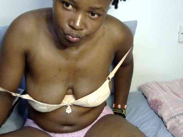 Sweet-ebony20 webcam