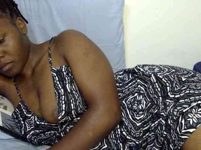 Sweet-ebony20 webcam