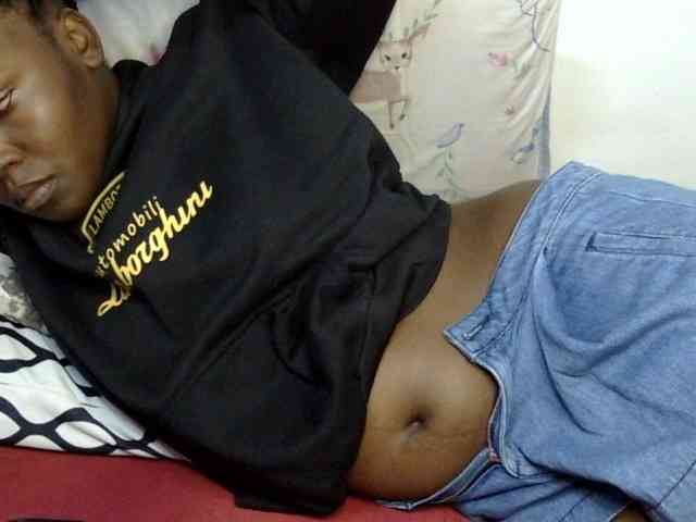 Sweet-ebony20 webcam