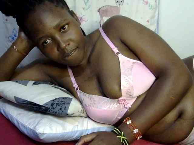 Sweet-ebony20 webcam