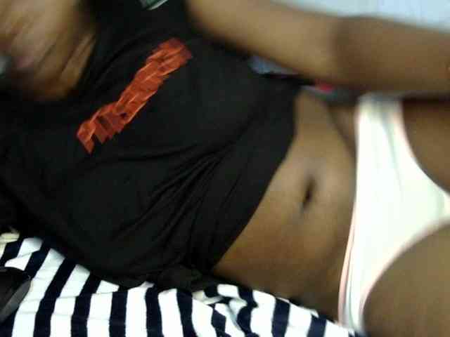 Sweet-ebony20 webcam