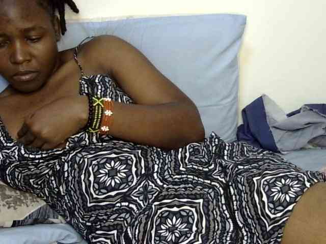 Sweet-ebony20 webcam