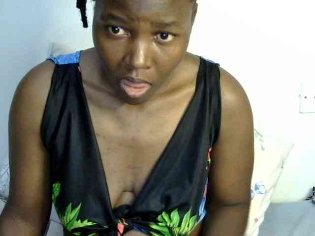 Sweet-ebony20 webcam