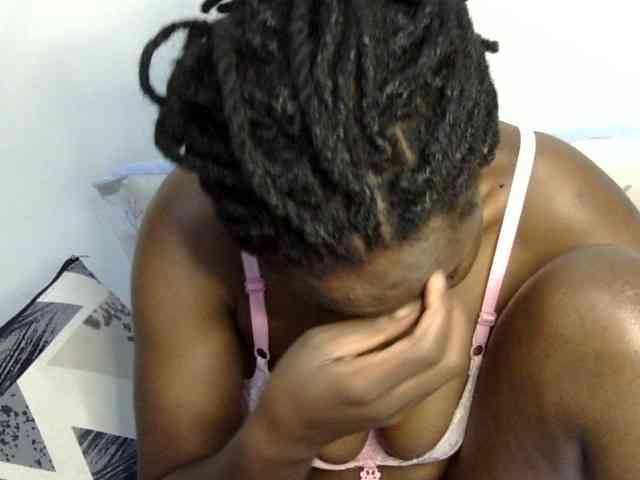 Sweet-ebony20 webcam