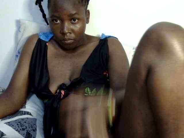 Sweet-ebony20 webcam