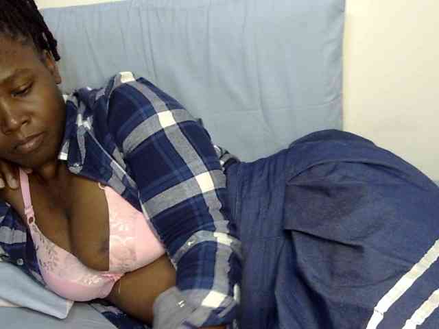 Sweet-ebony20 webcam
