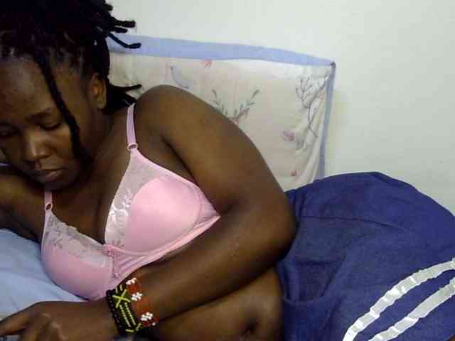 Sweet-ebony20 webcam