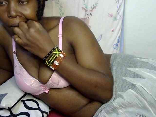 Sweet-ebony20 webcam