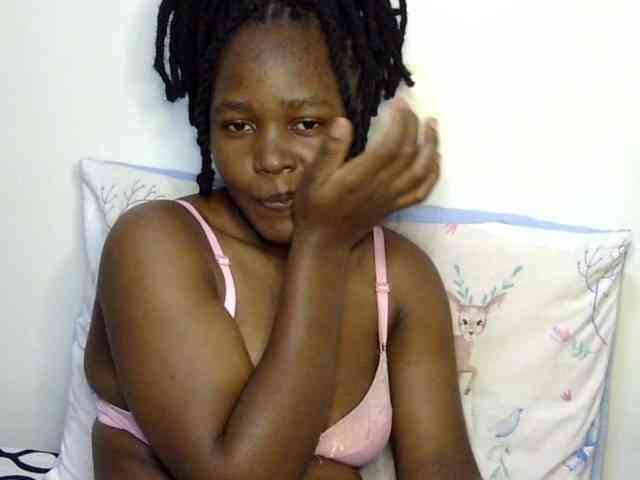 Sweet-ebony20 webcam