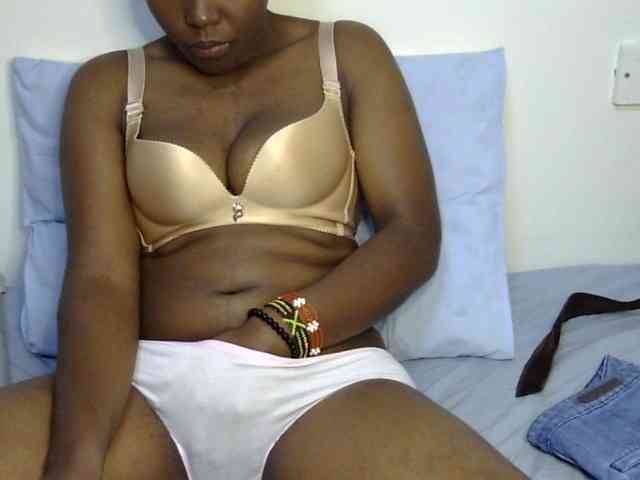 Sweet-ebony20 webcam