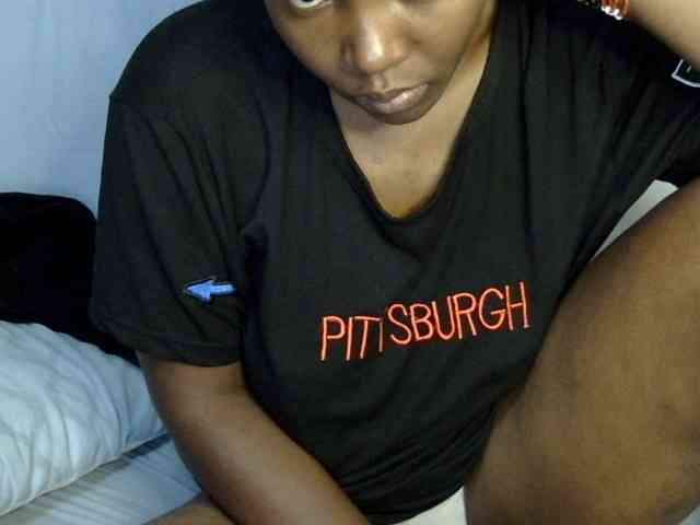 Sweet-ebony20 webcam