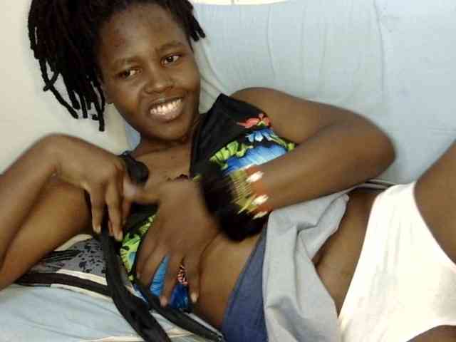 Sweet-ebony20 webcam