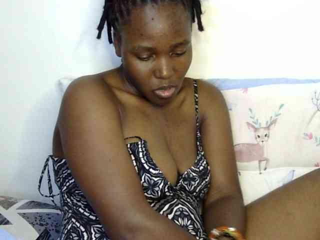 Sweet-ebony20 webcam