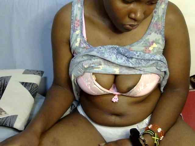 Sweet-ebony20 webcam