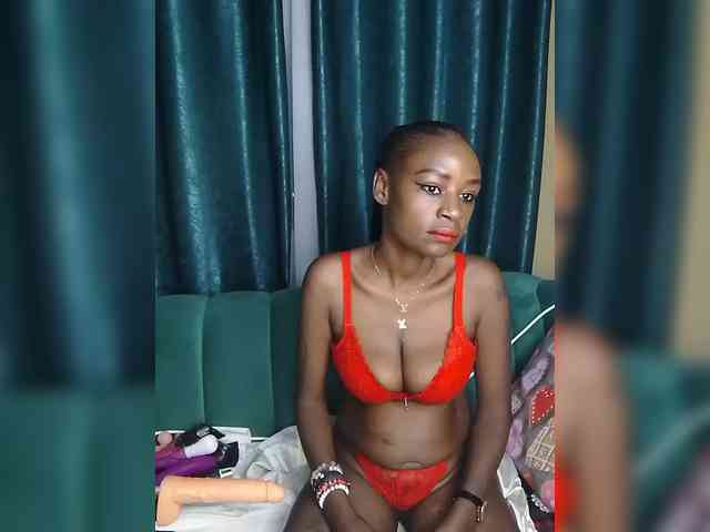 EbonyAshanti webcam