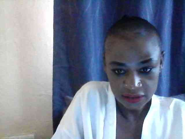 EbonyAshanti webcam