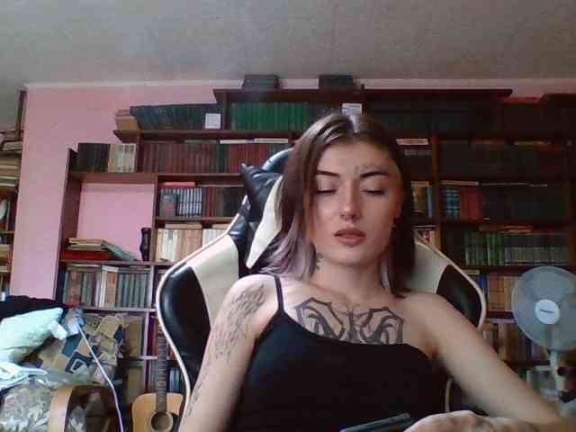 CandyLola webcam