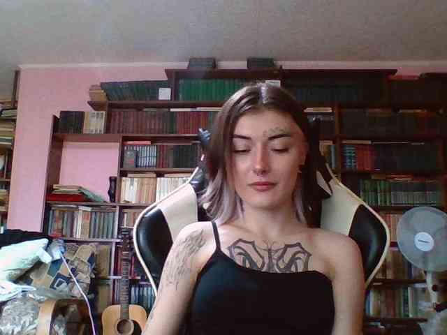 CandyLola webcam