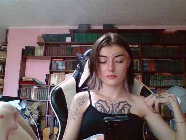CandyLola webcam