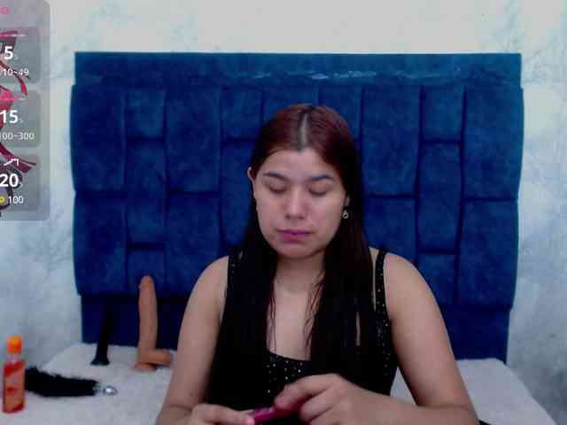 MelanieJonsom webcam