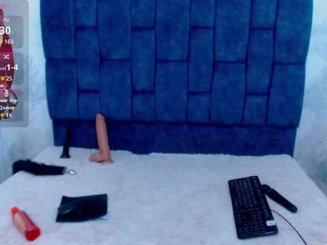 MelanieJonsom webcam