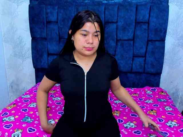MelanieJonsom webcam