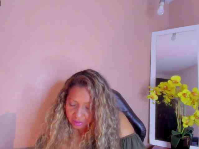 diianaross webcam