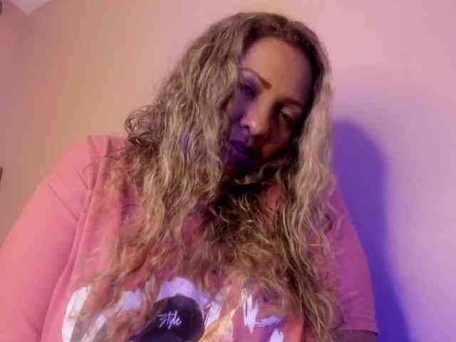 diianaross Live Webcam on BongaCams diianaross Live Webcam on BongaCams