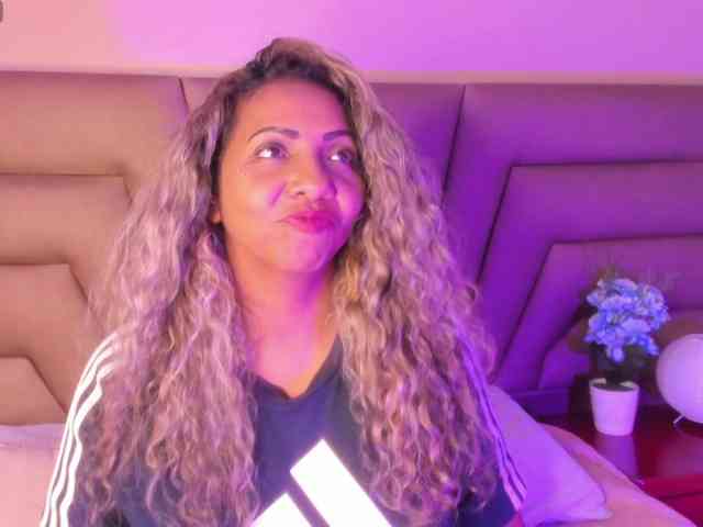 diianaross webcam