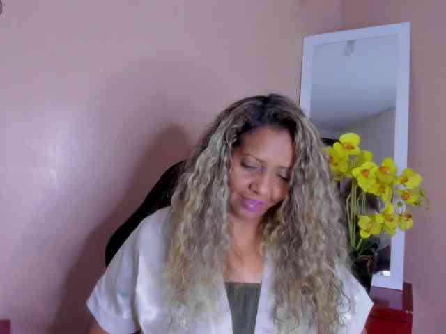diianaross webcam