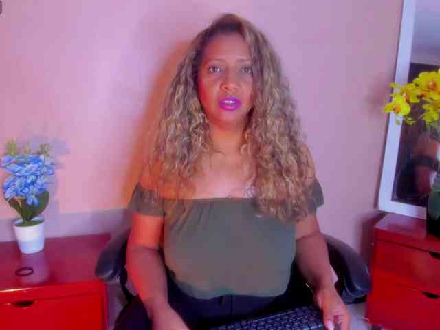 diianaross webcam