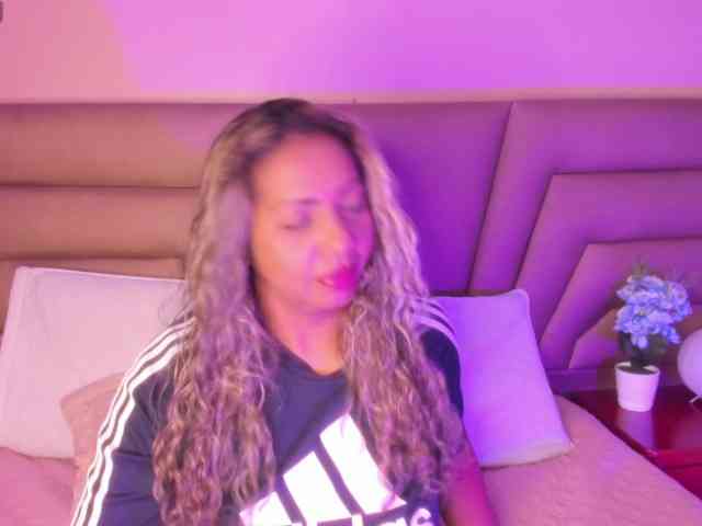 diianaross webcam