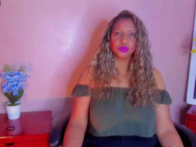 diianaross webcam