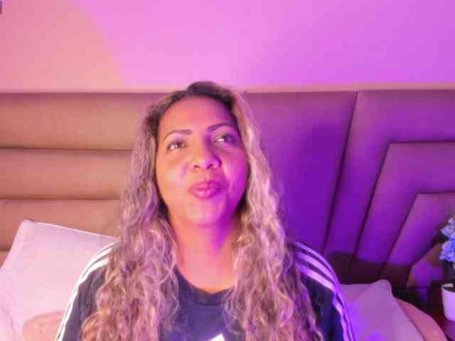 diianaross webcam