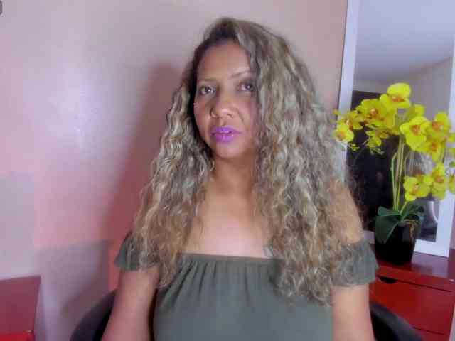 diianaross webcam