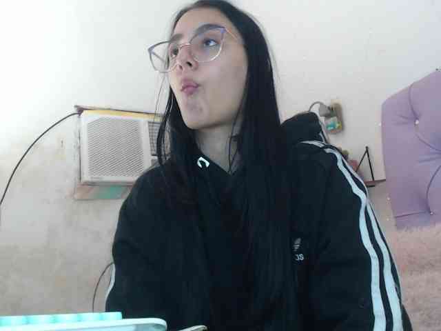 Freyja-Garcez webcam